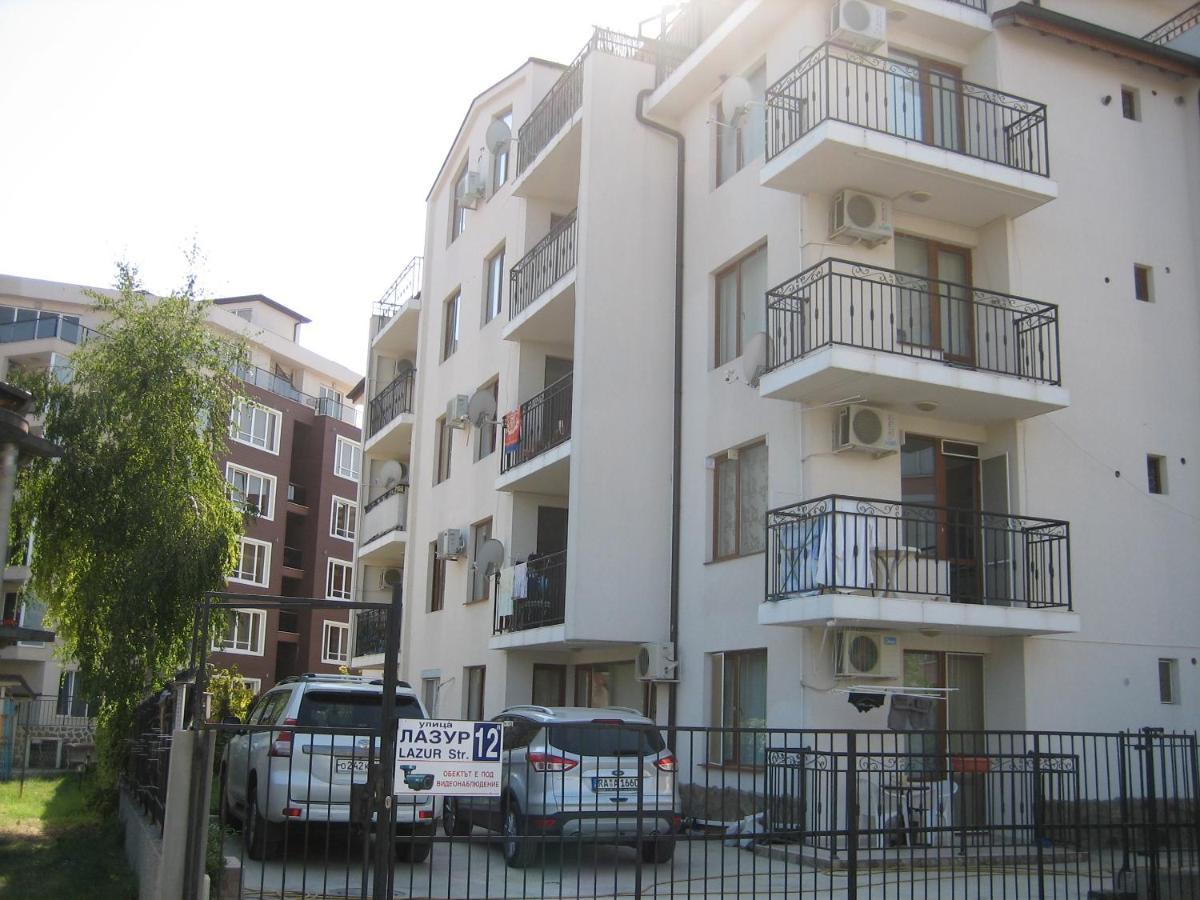 Apartment Lazur By The Sea 라브다 외부 사진