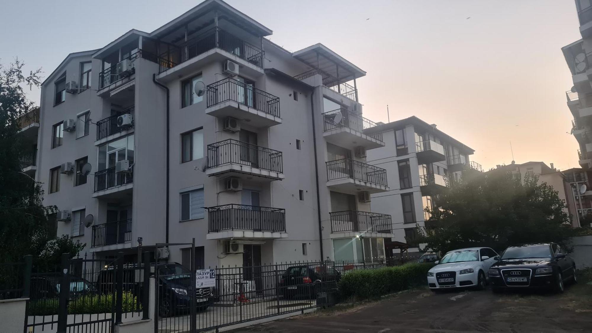 Apartment Lazur By The Sea 라브다 외부 사진